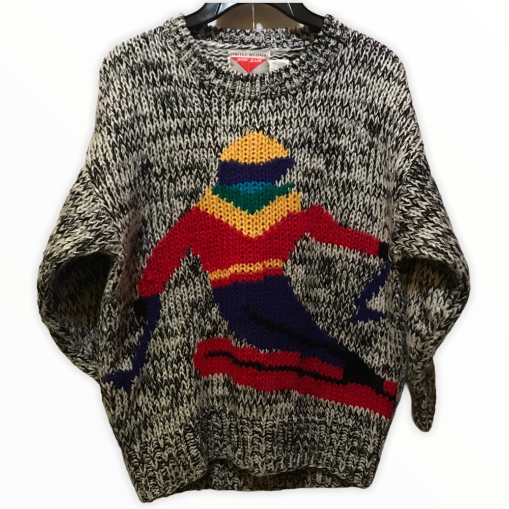 Vintage hand sewn knit sweater w/ Bold graphic 🎿